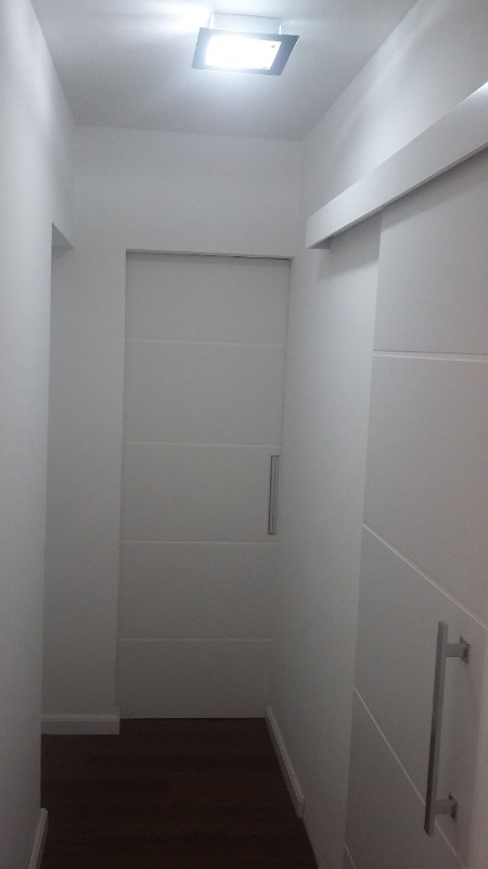 Apartamento à venda com 2 quartos, 56m² - Foto 12