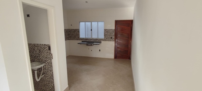 Casa à venda com 2 quartos, 64m² - Foto 12