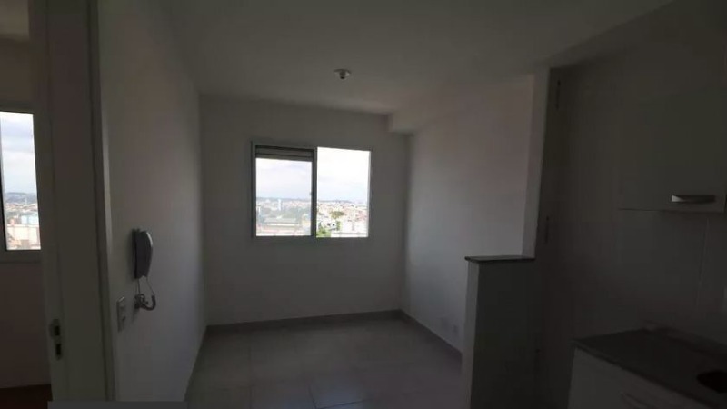 Apartamento à venda com 1 quarto, 35m² - Foto 2