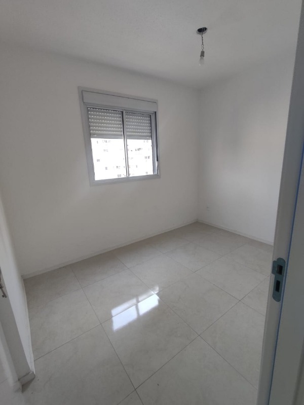 Apartamento à venda com 2 quartos, 45m² - Foto 10