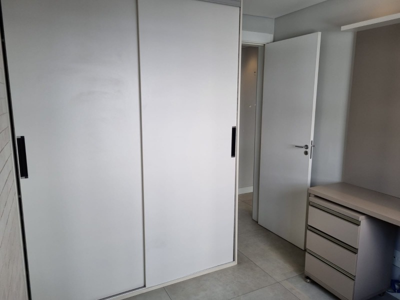 Apartamento à venda com 2 quartos, 83m² - Foto 8