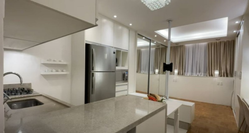 Apartamento à venda com 2 quartos, 83m² - Foto 2