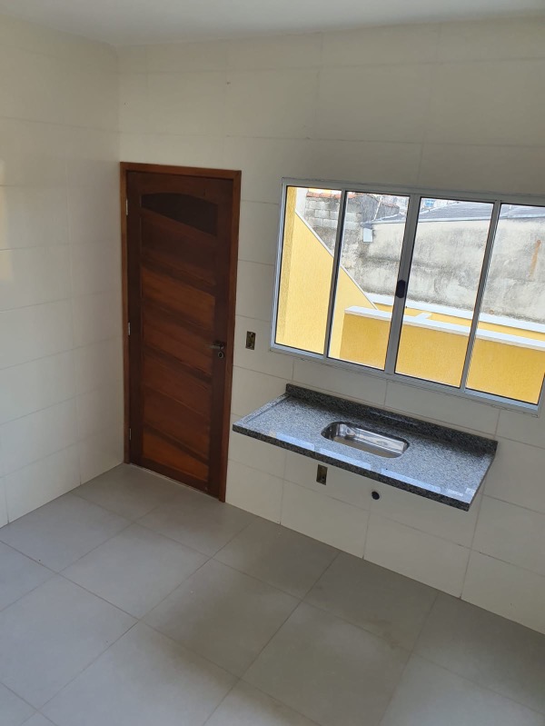 Casa à venda com 2 quartos, 67m² - Foto 10