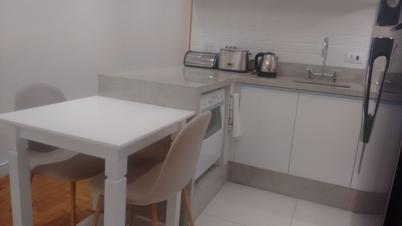 Apartamento à venda com 2 quartos, 83m² - Foto 17