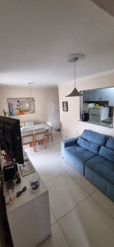 Apartamento à venda com 3 quartos, 70m² - Foto 1