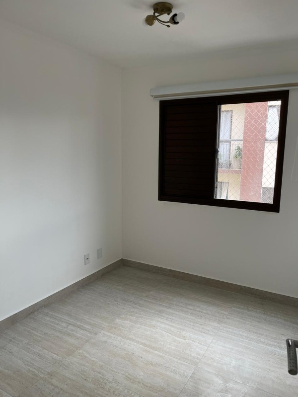 Apartamento à venda com 3 quartos, 70m² - Foto 19