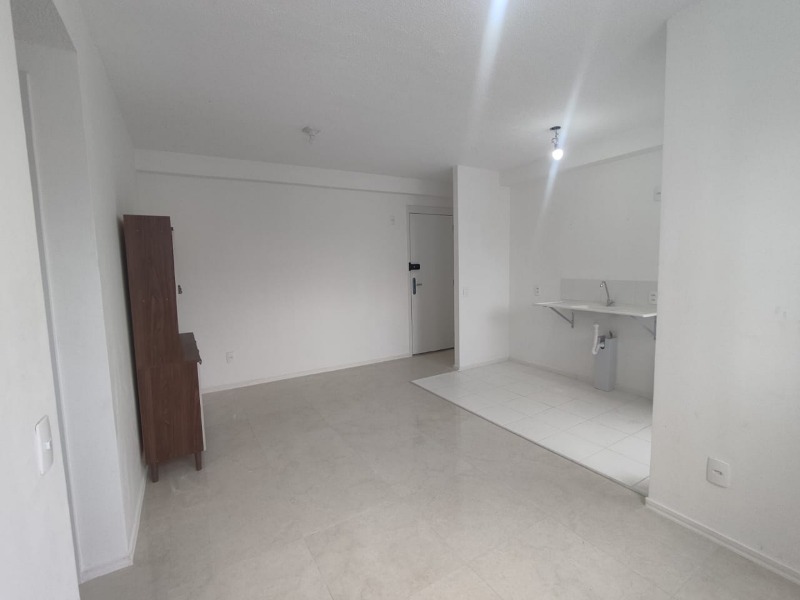 Apartamento à venda com 2 quartos, 45m² - Foto 6