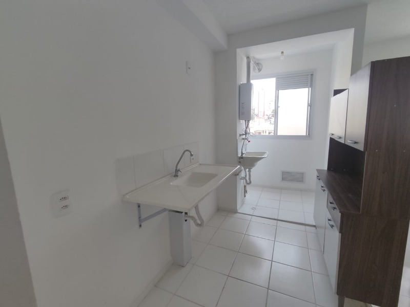 Apartamento à venda com 2 quartos, 45m² - Foto 12