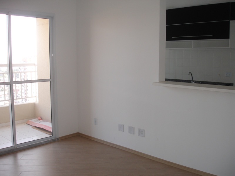 Apartamento à venda com 3 quartos, 65m² - Foto 3