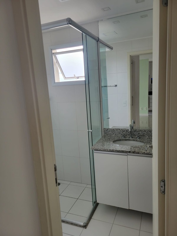 Apartamento à venda com 2 quartos, 67m² - Foto 14