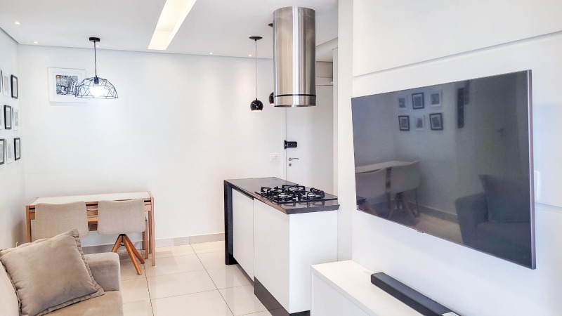 Apartamento à venda com 2 quartos, 69m² - Foto 4