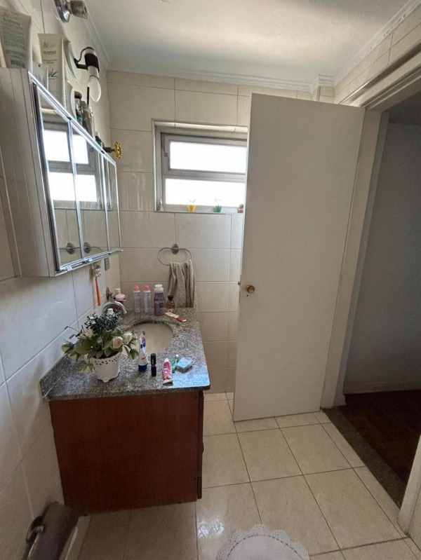 Apartamento à venda com 3 quartos, 111m² - Foto 18