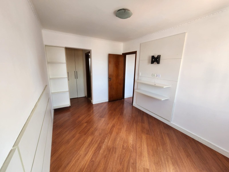 Apartamento à venda com 2 quartos, 70m² - Foto 7