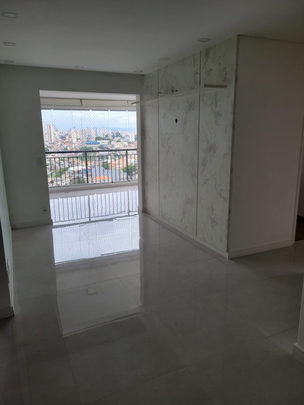 Apartamento à venda com 2 quartos, 67m² - Foto 1