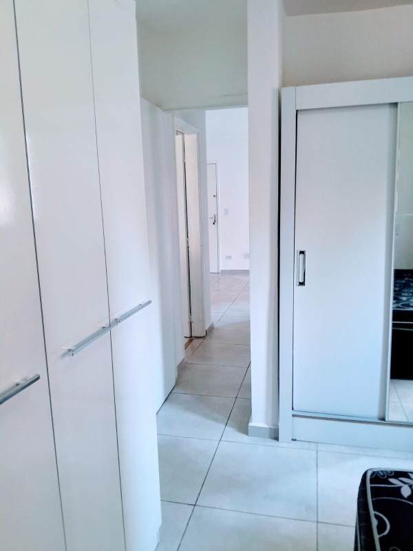 Apartamento à venda com 1 quarto, 43m² - Foto 30