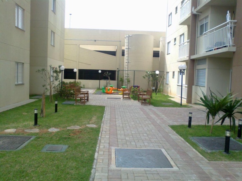 Apartamento à venda com 3 quartos, 65m² - Foto 2