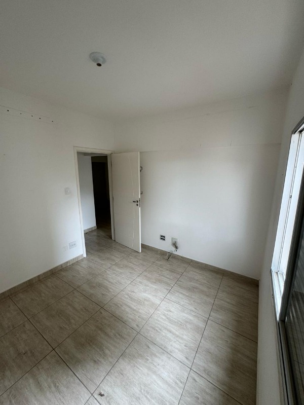 Apartamento à venda com 2 quartos, 44m² - Foto 4