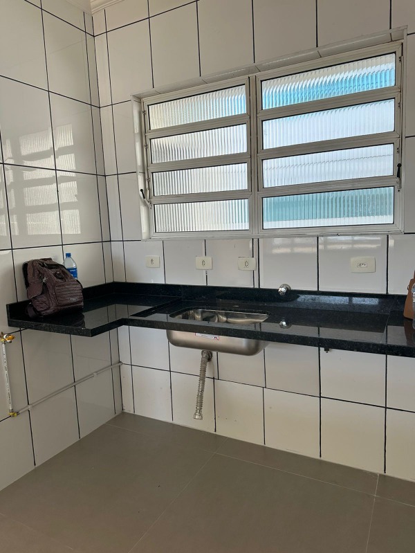 Apartamento para alugar com 2 quartos, 81m² - Foto 9