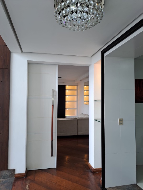 Cobertura à venda com 4 quartos, 214m² - Foto 13