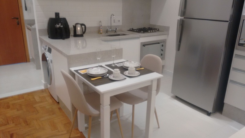 Apartamento à venda com 2 quartos, 83m² - Foto 4