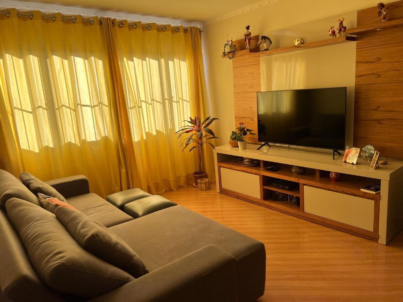 Apartamento à venda com 3 quartos, 93m² - Foto 2