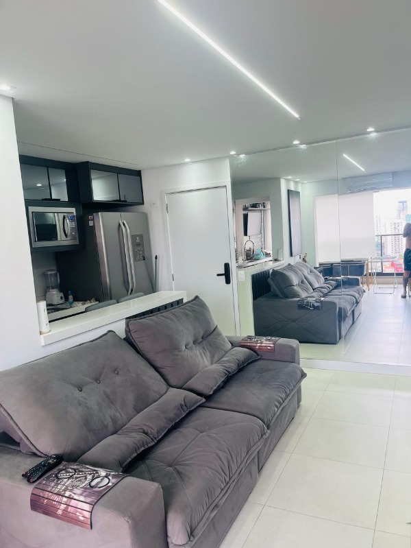 Apartamento à venda com 3 quartos, 70m² - Foto 3