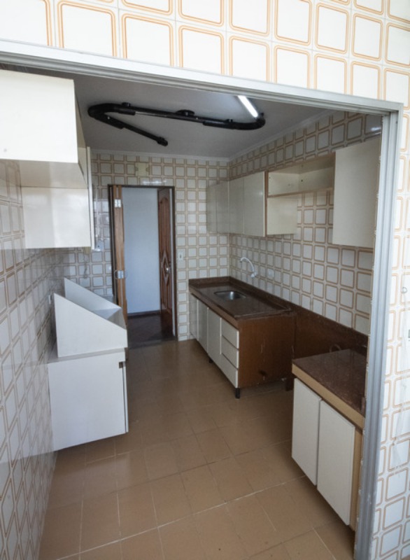 Apartamento à venda com 3 quartos, 78m² - Foto 4