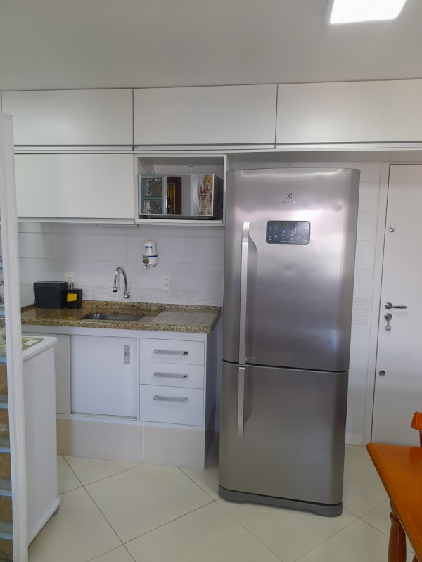 Apartamento à venda com 2 quartos, 45m² - Foto 20