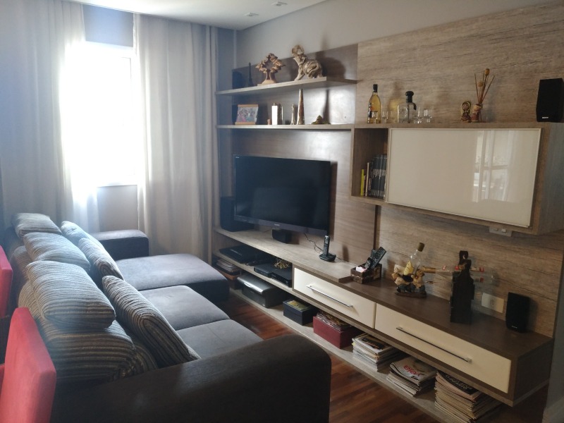 Apartamento à venda com 2 quartos, 72m² - Foto 11