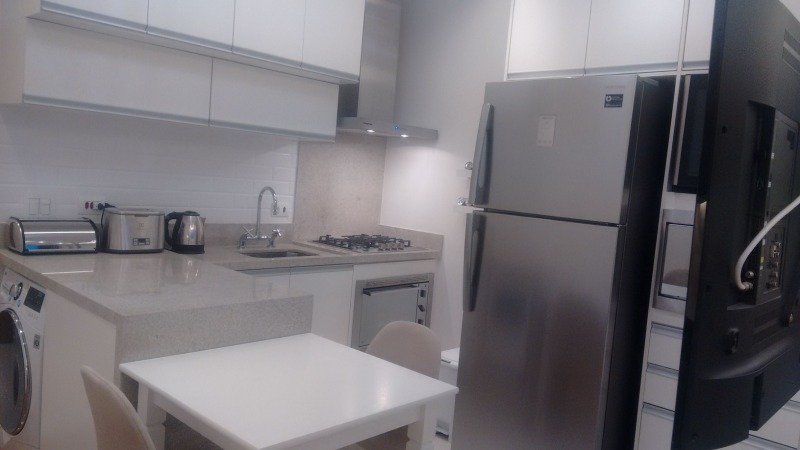 Apartamento à venda com 2 quartos, 83m² - Foto 13