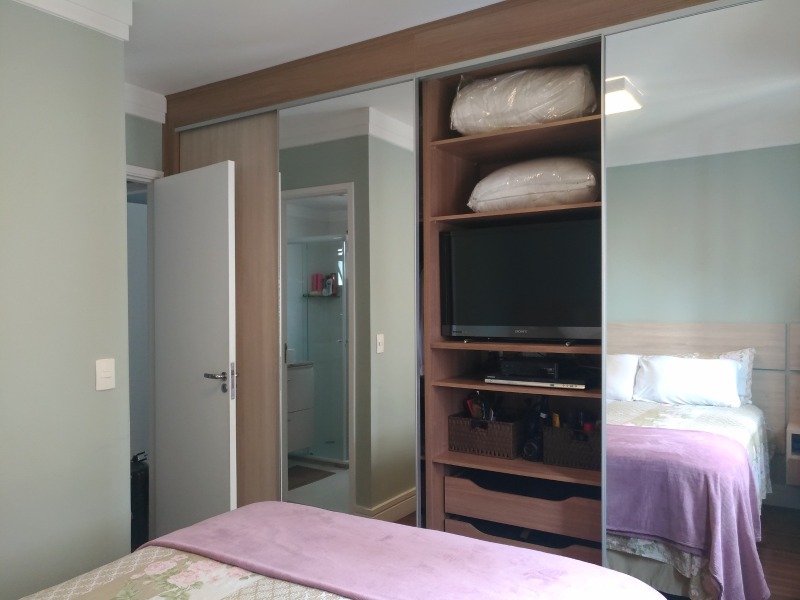 Apartamento à venda com 2 quartos, 72m² - Foto 35