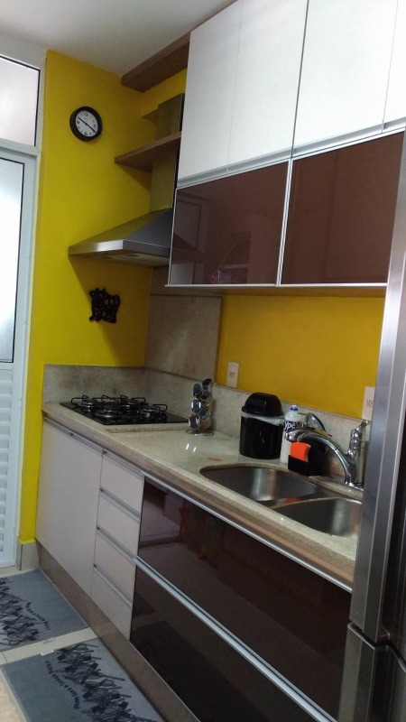 Apartamento à venda com 2 quartos, 72m² - Foto 24