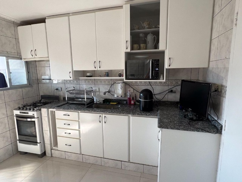 Apartamento à venda com 3 quartos, 93m² - Foto 8