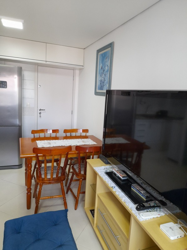 Apartamento à venda com 2 quartos, 45m² - Foto 9