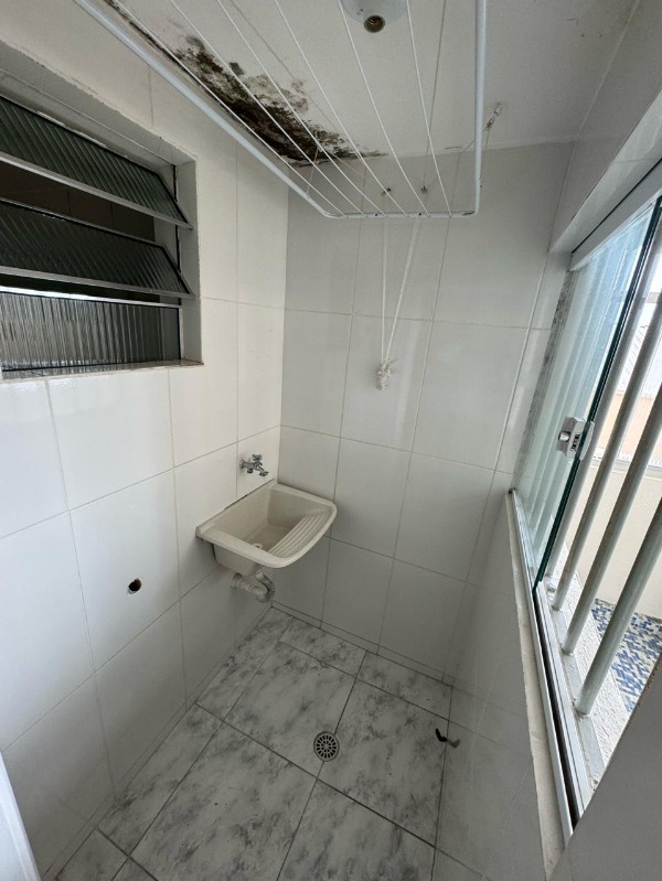 Apartamento à venda com 2 quartos, 44m² - Foto 11