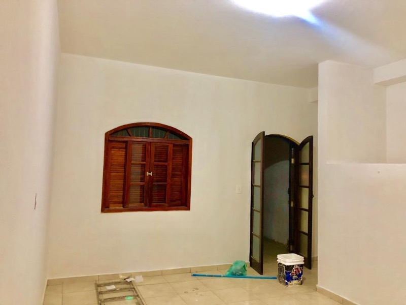 Casa à venda com 2 quartos, 90m² - Foto 3