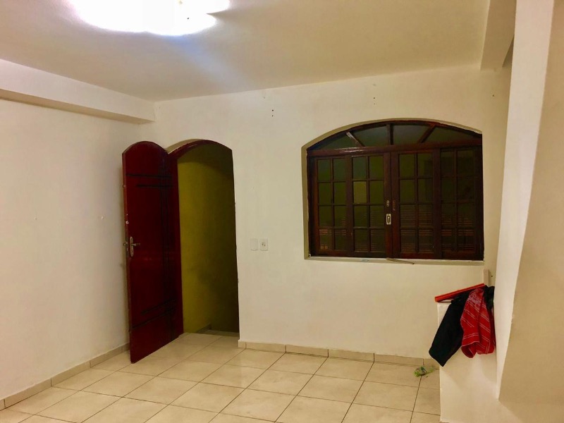 Casa à venda com 2 quartos, 90m² - Foto 15