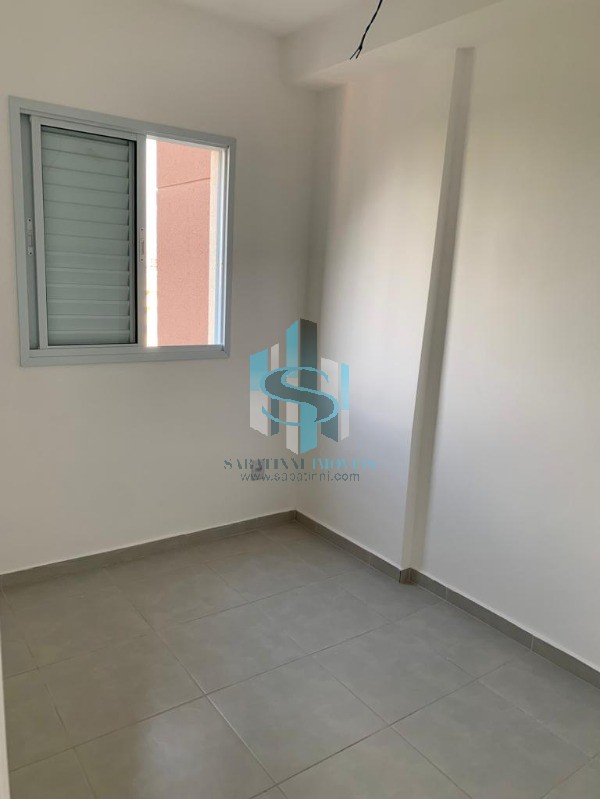 Apartamento à venda com 2 quartos, 40m² - Foto 14