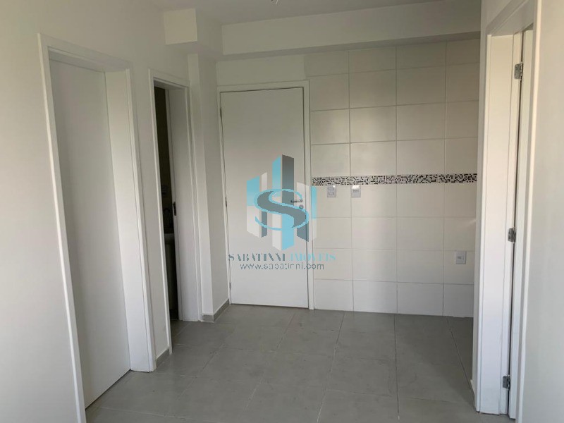 Apartamento à venda com 2 quartos, 40m² - Foto 25