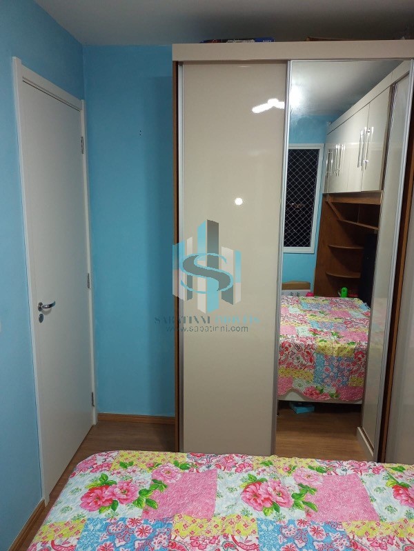 Apartamento à venda com 2 quartos, 40m² - Foto 13