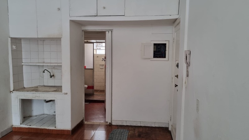 Apartamento à venda com 1 quarto, 42m² - Foto 2