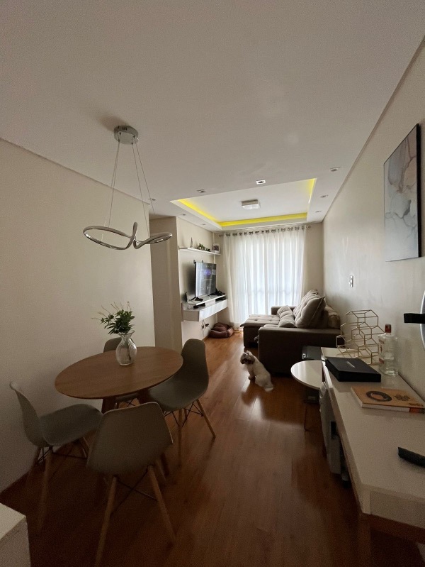 Apartamento à venda com 2 quartos, 63m² - Foto 3