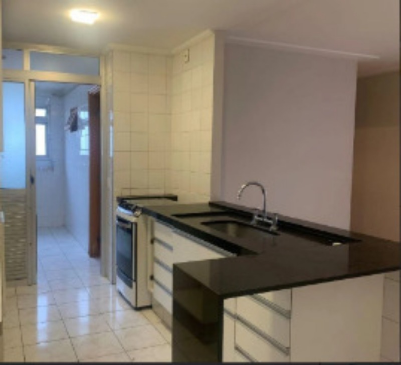 Apartamento à venda com 3 quartos, 100m² - Foto 4