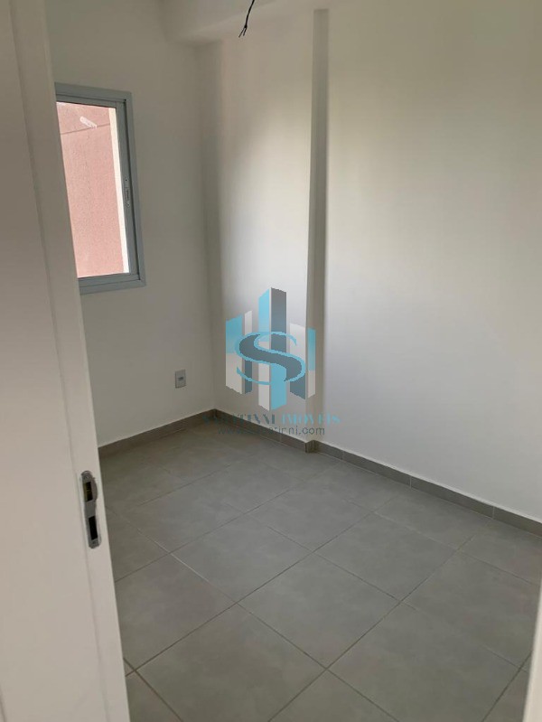 Apartamento à venda com 2 quartos, 40m² - Foto 15