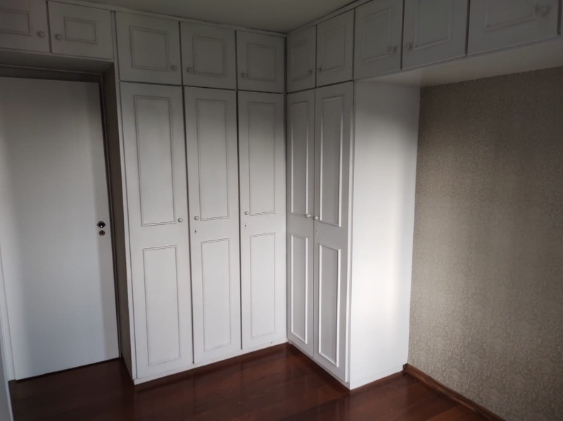 Apartamento à venda com 3 quartos, 70m² - Foto 25