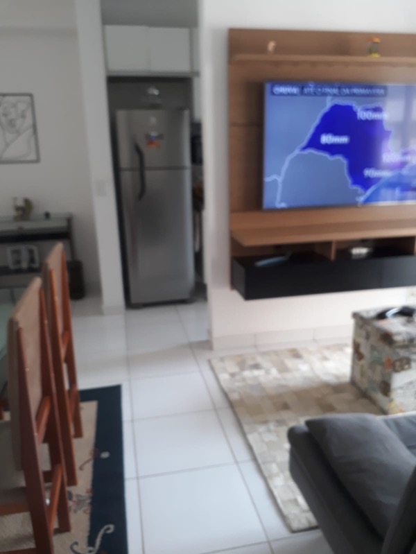 Apartamento à venda com 1 quarto, 42m² - Foto 2