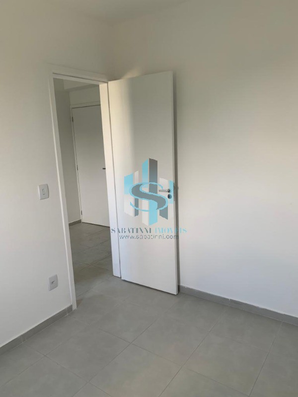 Apartamento à venda com 2 quartos, 40m² - Foto 13