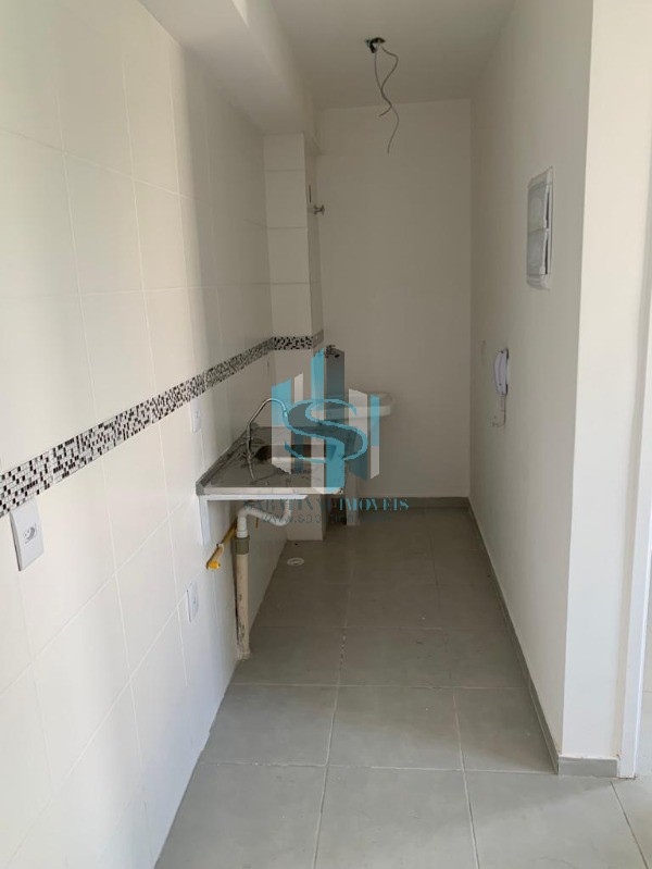 Apartamento à venda com 2 quartos, 40m² - Foto 9