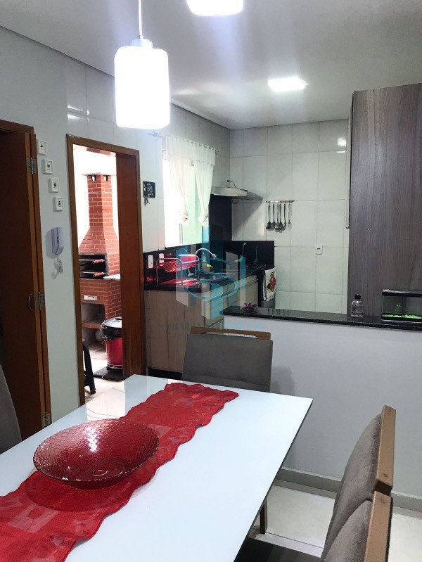 Casa de Condomínio à venda com 3 quartos, 128m² - Foto 4