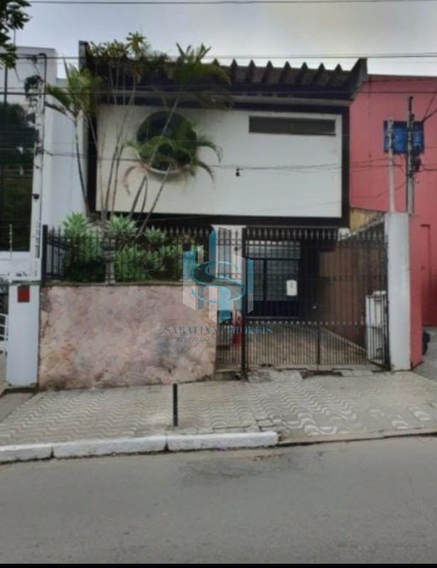 Casa para alugar com 4 quartos, 140m² - Foto 13